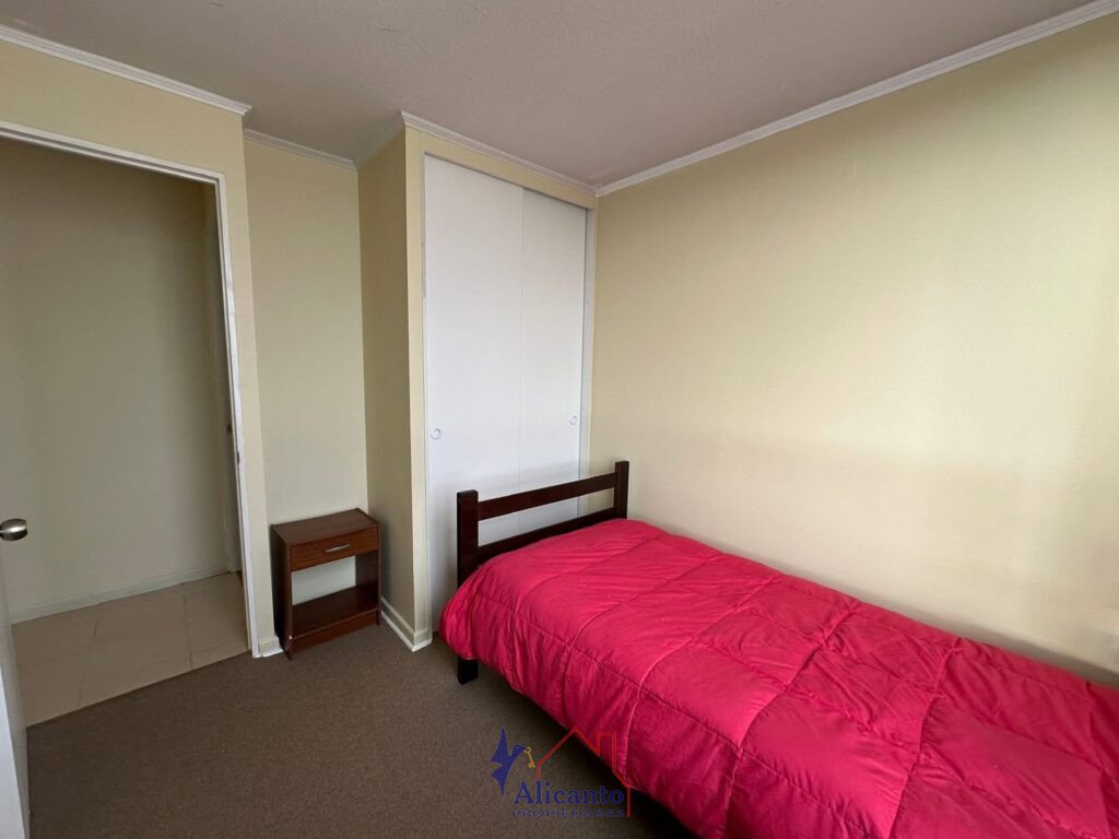 Departamento en venta Amoblado, Condominio Los Tamarindos III