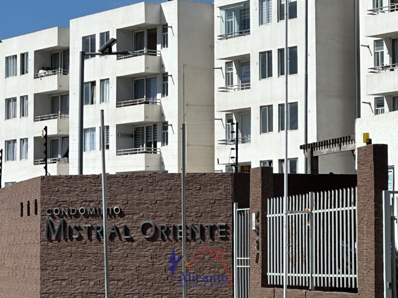 Departamento amoblado Condominio Gabriela Mistral Oriente