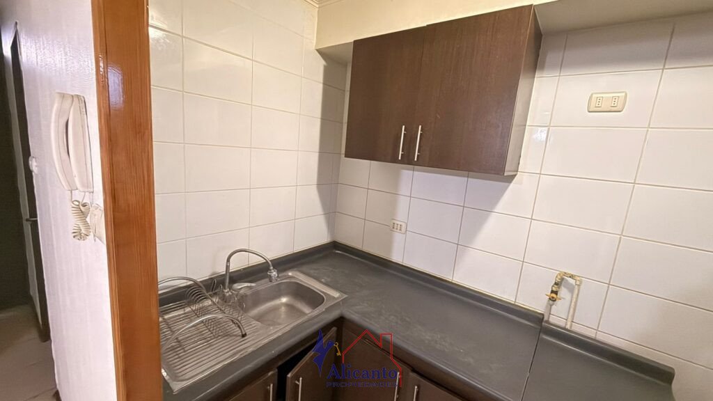Departamento en Condominio Espacio Uno.