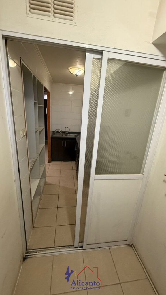 Departamento en Condominio Espacio Uno.