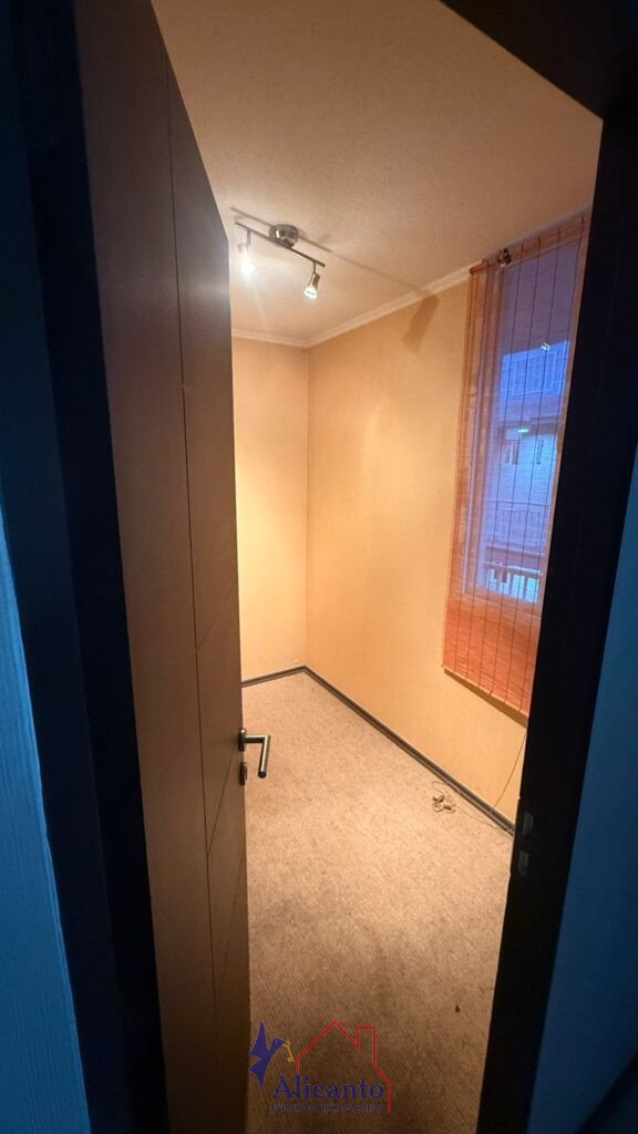 Departamento en Condominio Espacio Uno.